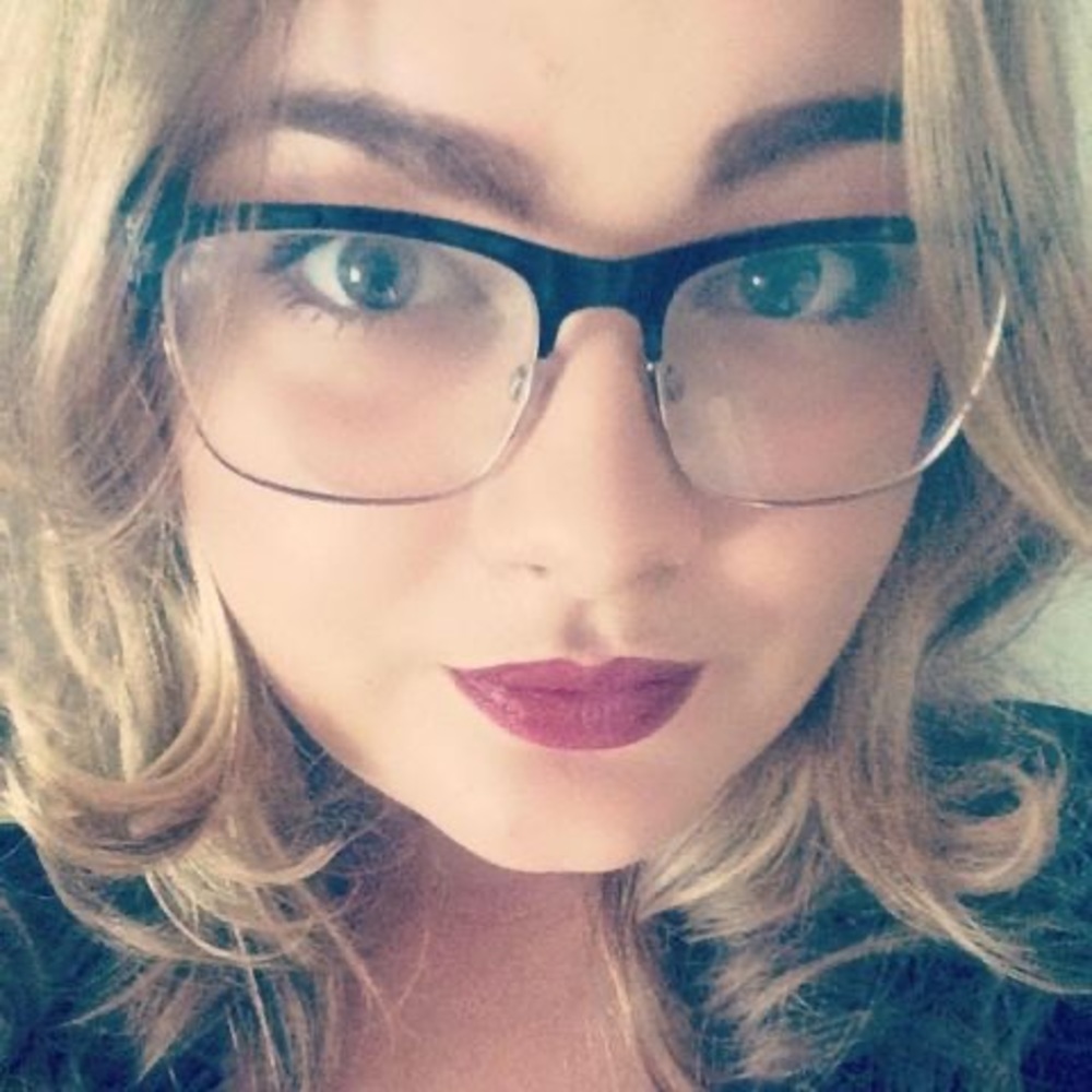 Meet your Posher, Lorraine
